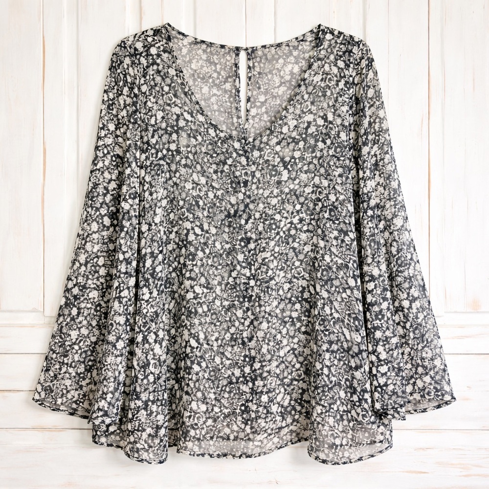 Torrid Floral High Low Blouse 3X Black Tan Bell Sleeve Boho Flowy Top - Picture 2 of 4